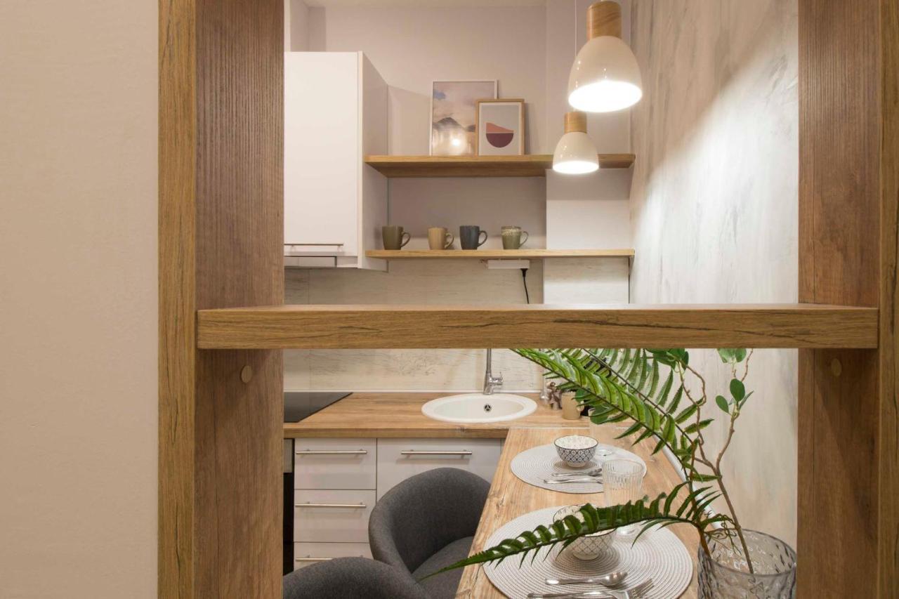 Incitybnb - Chic Suite Солун Екстериор снимка